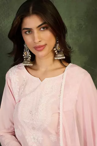 Women  Cotton Blend Thread Work Straight Kurta Pant and Dupatta Set
