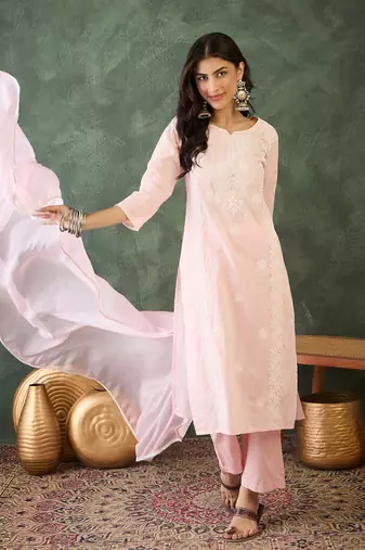 Women  Cotton Blend Thread Work Straight Kurta Pant and Dupatta Set