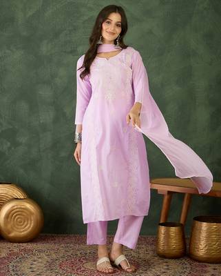 Women  Cotton Blend Thread Work Straight Kurta Pant and Dupatta Set 1