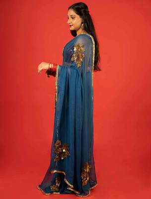 Turquoise embroidered chiffon saree 2