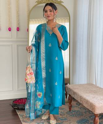 Women  Viscose Embroidery Work Straight Kurta Pant and Dupatta Set 5