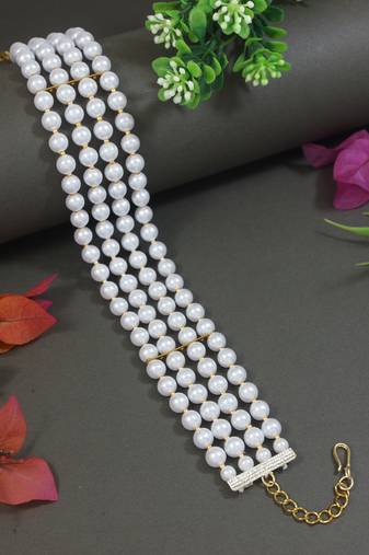 18k gold plated green pearl beaded stylish moti choker necklace for women & girls 