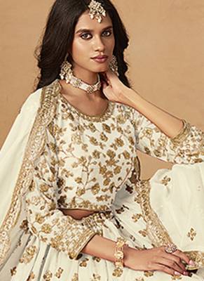 White Embroidered Sequins Work Organza  Lehenga Choli 3