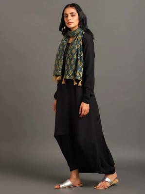 Black boho balloon dress 2