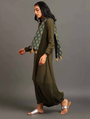 Army green boho balloon dress 2