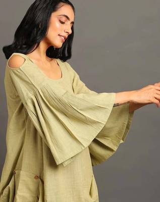 Cold shoulder spring dress 4