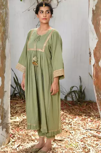 Green haseena kurta set