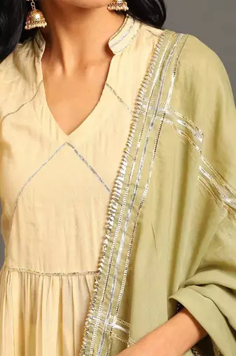Cream fizaa kurta set