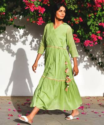 Green mulmul midi dress 2