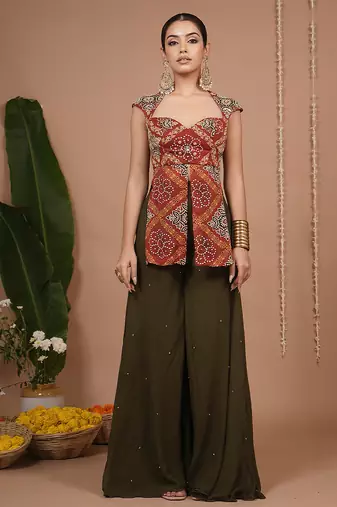Red floral printed georgette kurta sets