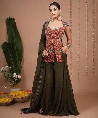Red floral printed georgette kurta sets 3