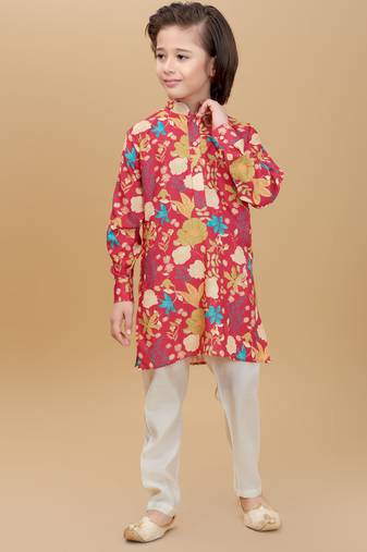 Red cotton blend woven floral printed kurta and pant set