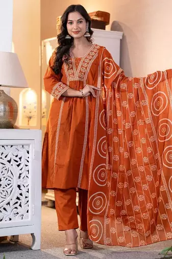 Aaysa women embroidered orange kurta set with printed dupatta