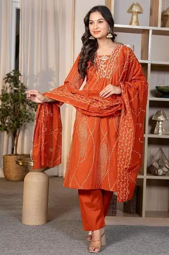 Aaysa women embroidered orange kurta set with printed dupatta
