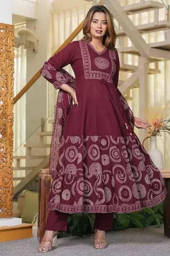 Aaysa women embroidered maroon anarkali kurta set with printed dupatta