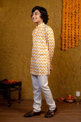 Boys yellow & white cotton chevron zigzag printed kurta with pyjama set 4