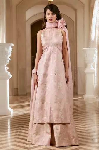 Pink embroidered jacquard kurta set