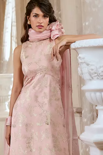 Pink embroidered jacquard kurta set
