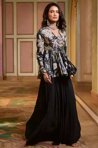 Blue embroidered silk kurta set