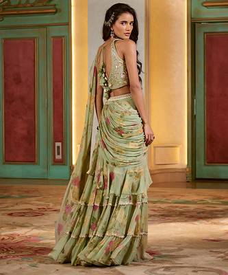 Green floral printed chiffon saree 4