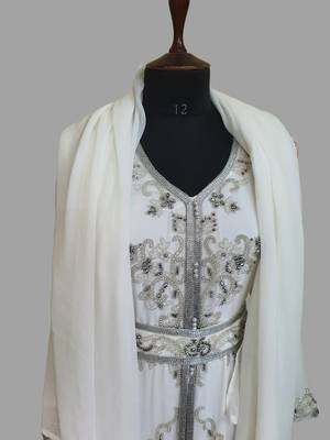Off-White color Handmade Moroccan Kaftan with hijjab 4