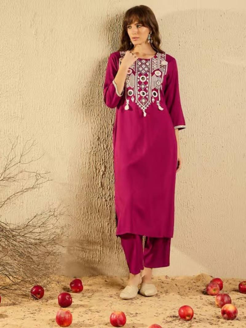Cherry embroidered viscose Kurta Pant with dupatta