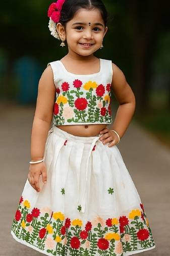 Offwhite soft kora cotton thread embroidery pavadai set