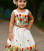 Offwhite soft kora cotton thread embroidery pavadai set