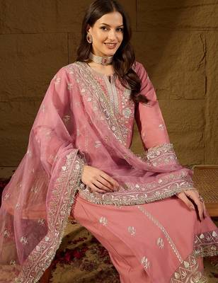 Women pink silk blend solid embroidered straight kurta trousers with dupatta 1