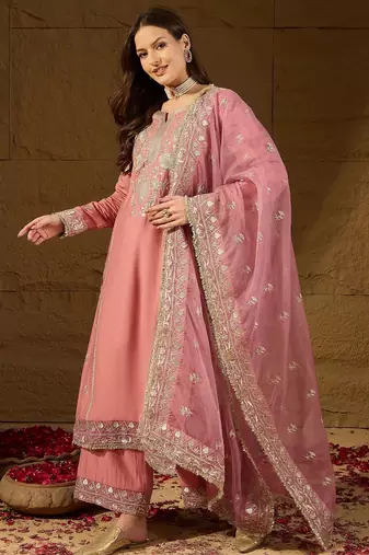 Women pink silk blend solid embroidered straight kurta trousers with dupatta