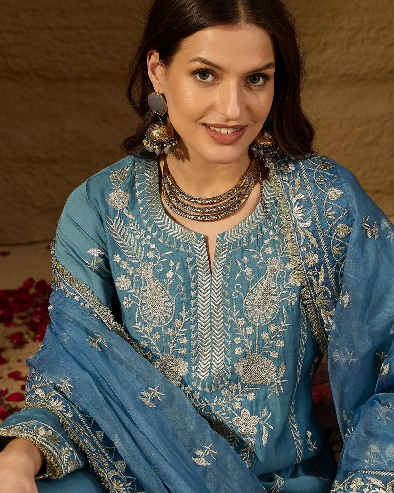 Women blue silk blend solid embroidered straight kurta trousers with dupatta