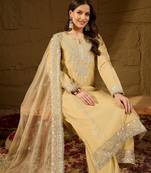 Women yellow silk blend solid embroidered straight kurta trousers with dupatta