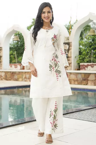 Women white silk blend solid embroidered coord sets
