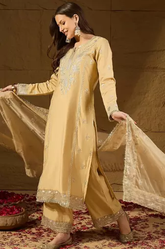 Women yellow silk blend solid embroidered straight kurta trousers with dupatta