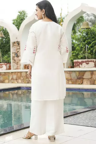 Women white silk blend solid embroidered coord sets