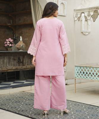 Women pink silk blend solid embroidered coord sets 4