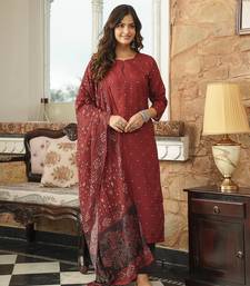 Maroon Rayon Blend Geometric Printed Kurta Trousers