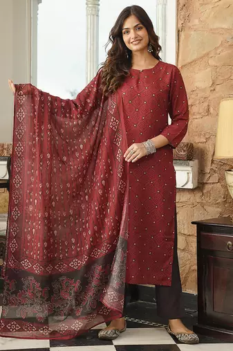 Women maroon rayon blend geometric printed straight kurta trousers with dupatta