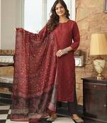 Women maroon rayon blend geometric printed straight kurta trousers with dupatta