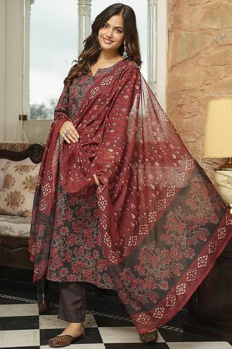 Women brown rayon blend floral printed straight kurta trousers with dupatta