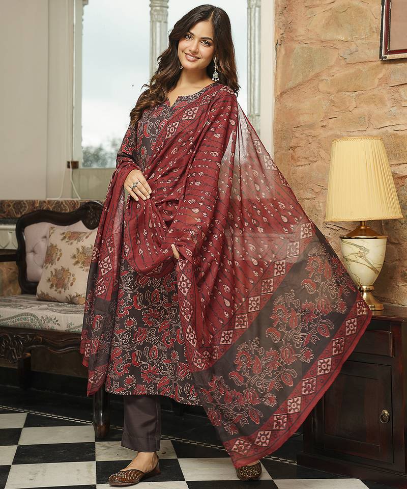 Women brown rayon blend floral printed straight kurta trousers with dupatta