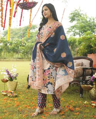 Women blue rayon blend floral printed straight kurta trousers with dupatta 3