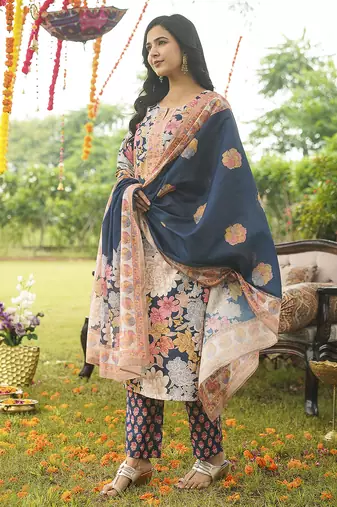 Women blue rayon blend floral printed straight kurta trousers with dupatta