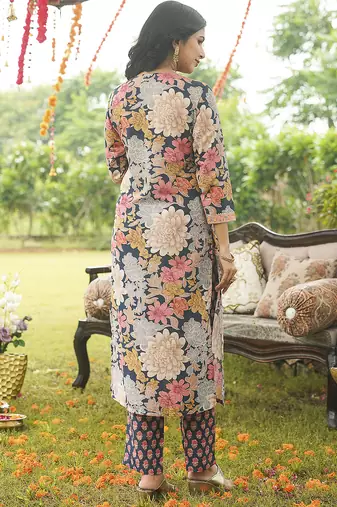 Women blue rayon blend floral printed straight kurta trousers with dupatta