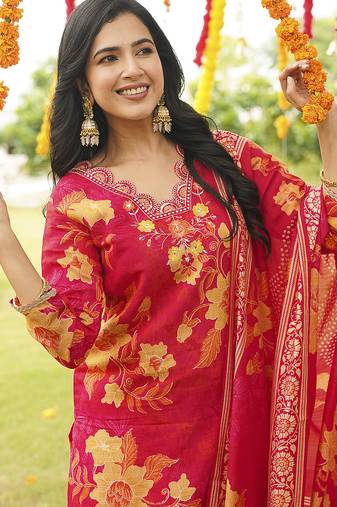 Women red viscose rayon floral embroidered straight kurta trousers with dupatta