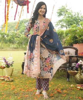 Women blue rayon blend floral printed straight kurta trousers with dupatta 5