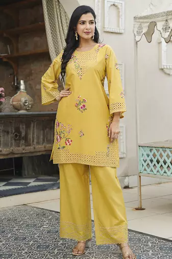 Women yellow pure cotton solid embroidered coord sets