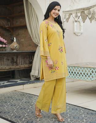 Women yellow pure cotton solid embroidered coord sets 3