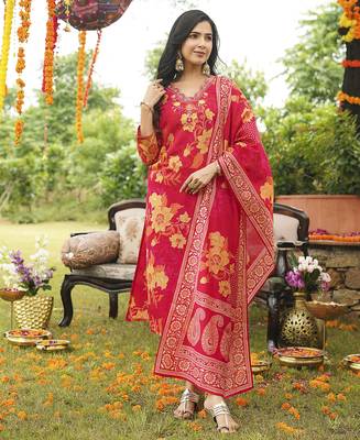Women red viscose rayon floral embroidered straight kurta trousers with dupatta 5