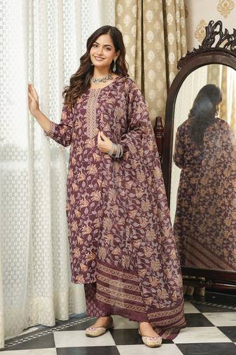 Women brown rayon blend floral printed straight kurta trousers with dupatta